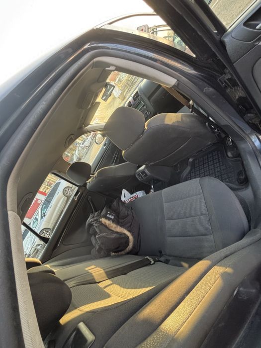 VW Jetta 2010 1.6 TDI