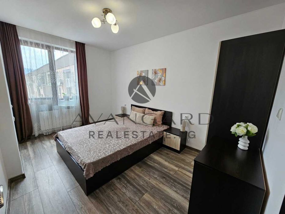 Продава се Тристаен апартамент в Пловдив, Кючук Париж - 94 кв.м за 1766 €/кв.м - Снимка #8