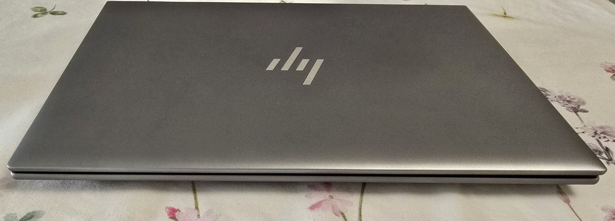 HP Zbook G10 i5-1345U