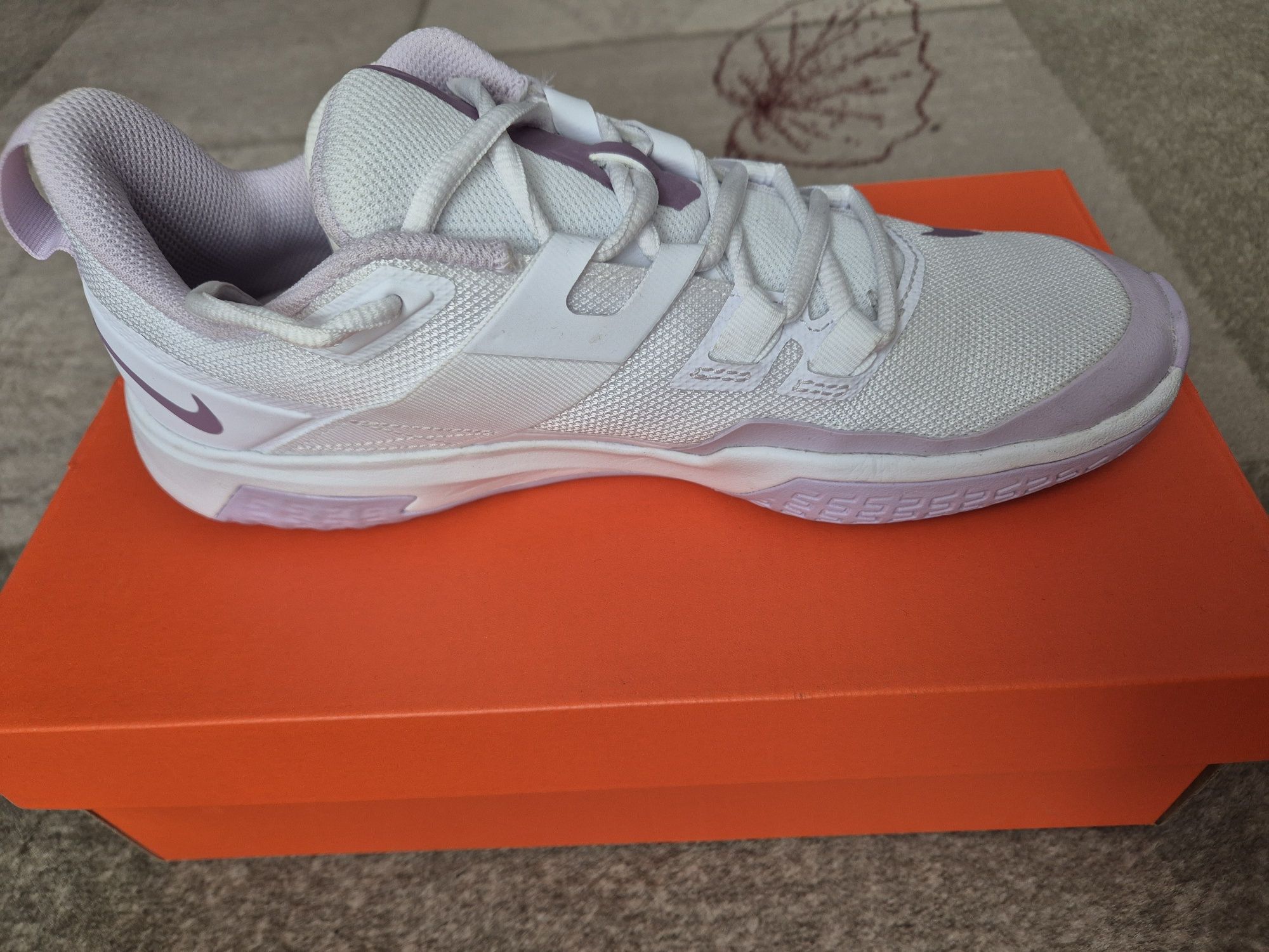 Маратонки w nike vapor lite hc