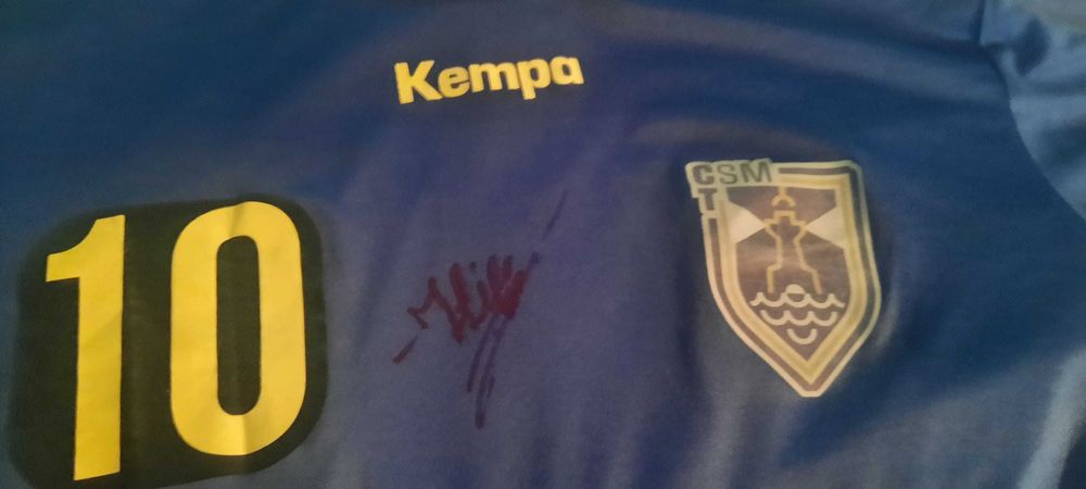 Tricou de handball al lui Gabriel cristian Ilie semnat