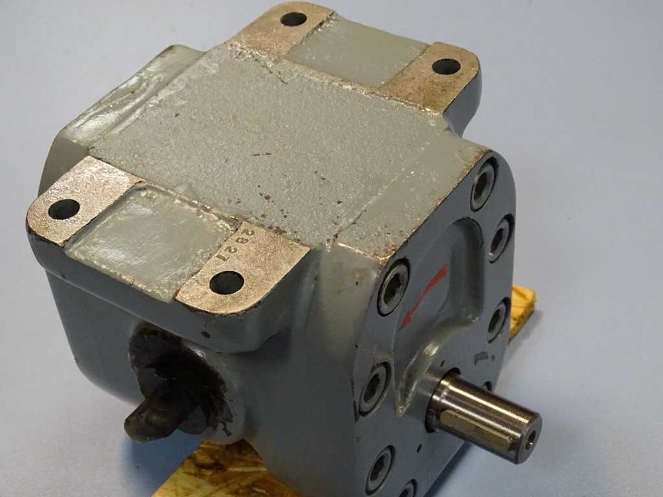 хидравлична помпа Г11-23А 25L/min 1450min-1