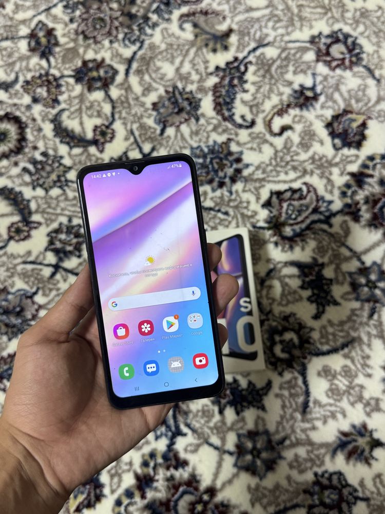 Samsung A10S 32gb срочни сотилади