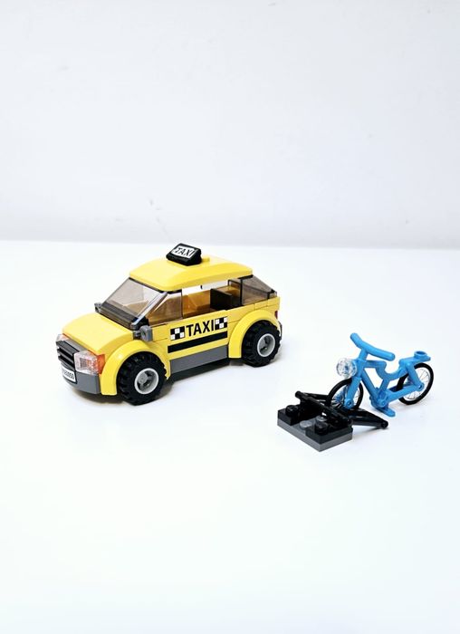 Lego City -  60050 Train Station (2014)