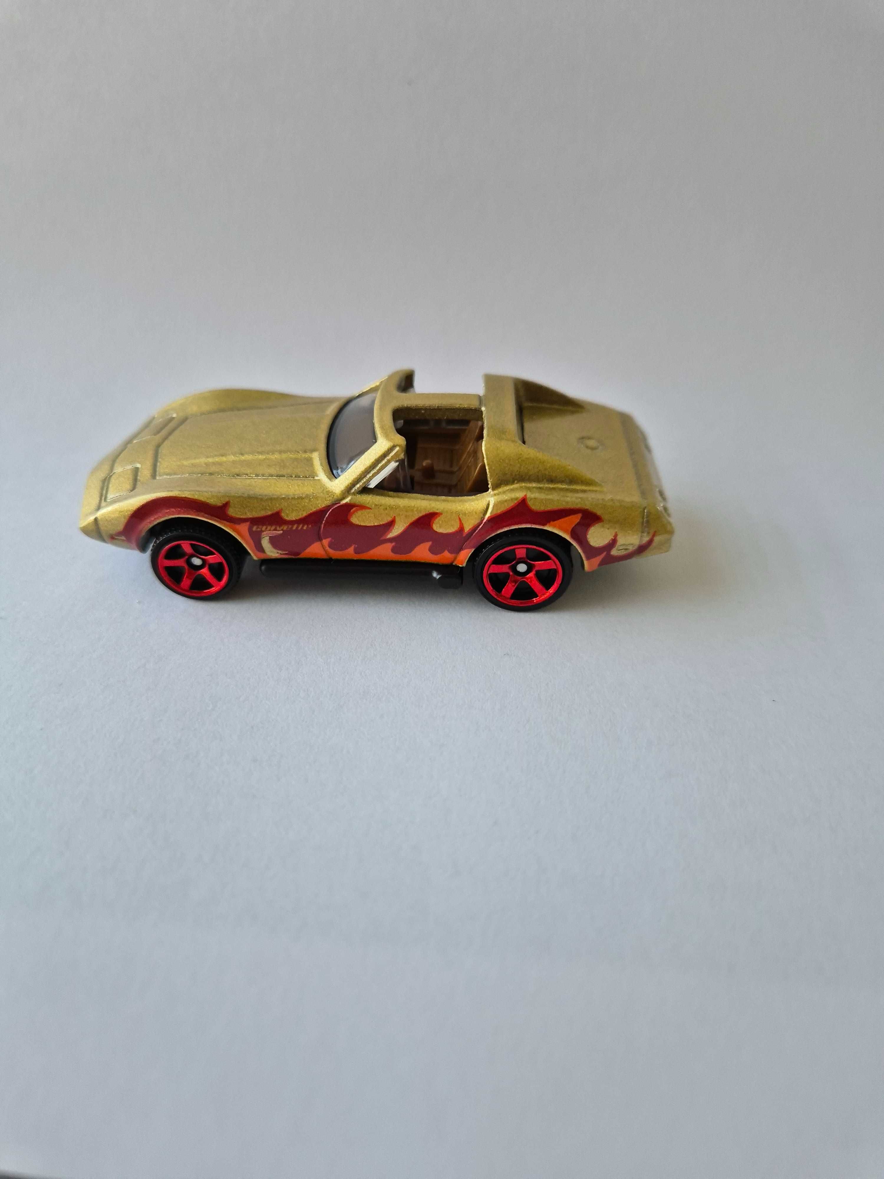 Продавам колички Matchbox