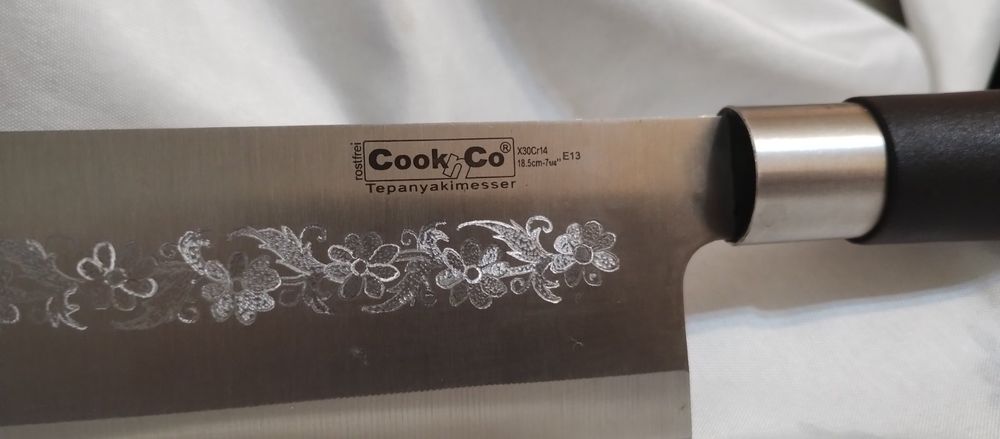 Професионален готварски нож тип Азумагата