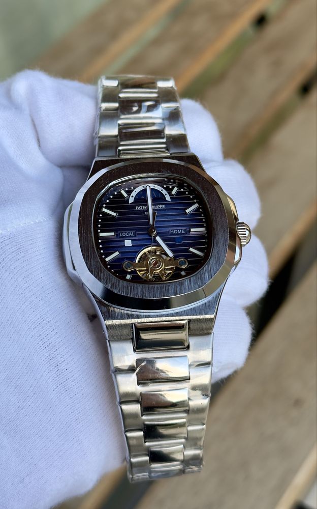 PATEK PHILIPPE Nautilus Skeleton, 41mm , часовник