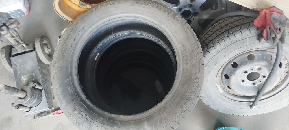 Anvelope vara  205 55 R16