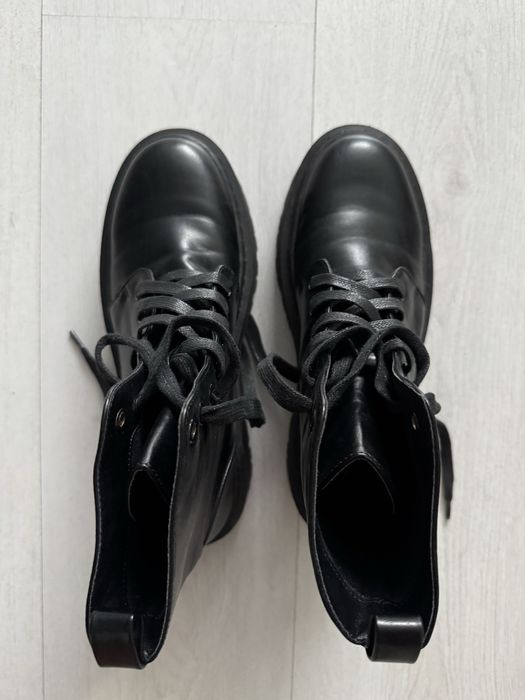 Дамски боти, изкуствена кожа