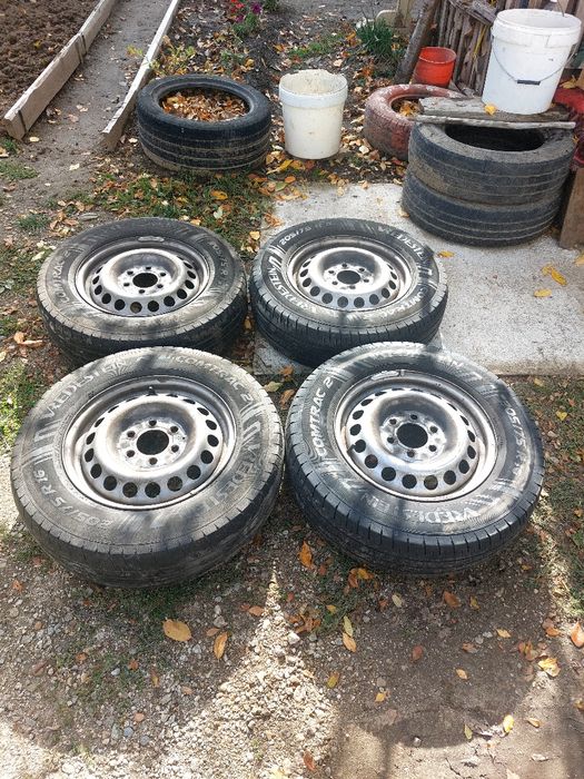 Джанти с гумите за Крафтър