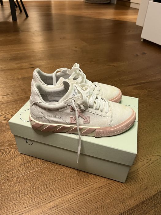 Дамски кецове Оф Уайт - Off White