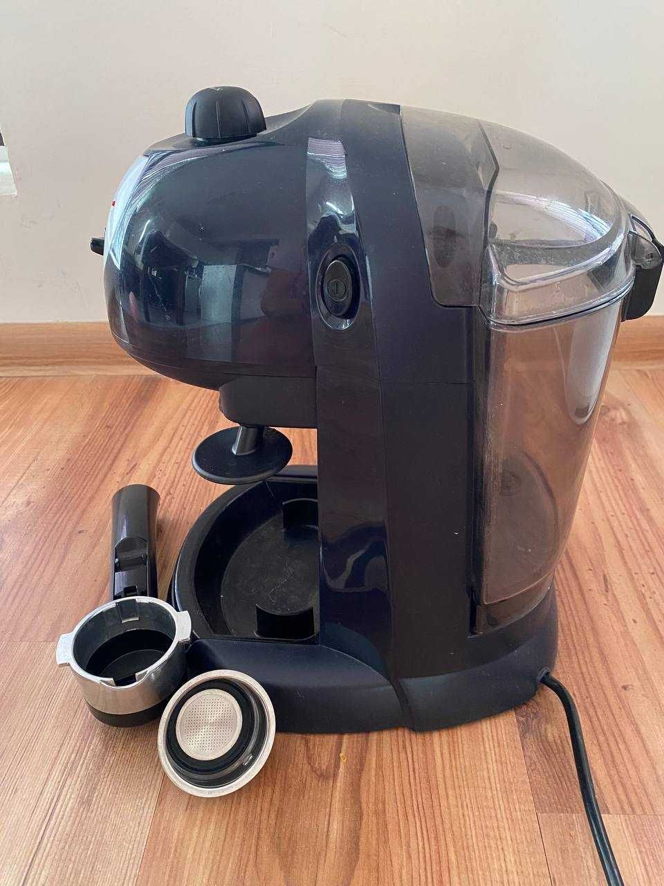 Продажба на кафемашина DeLonghi EC191CD