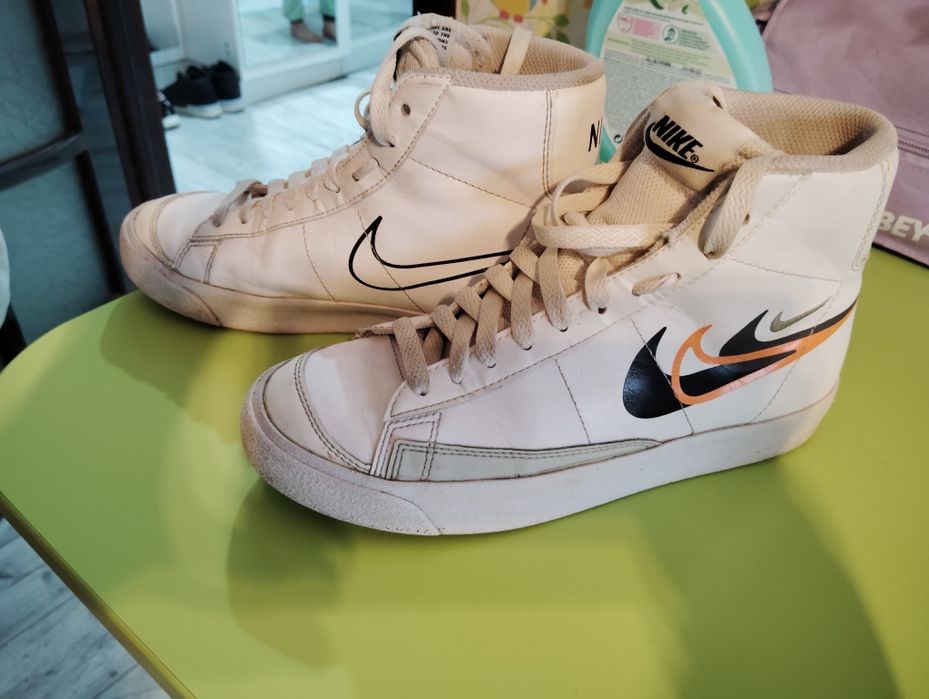 Adidasi Nike marime 36