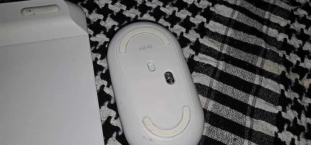 Set mouse wireless si tastatura Logitech - Combo MK470
1