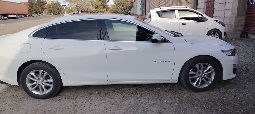 Malibu2 2.4 sotiladi