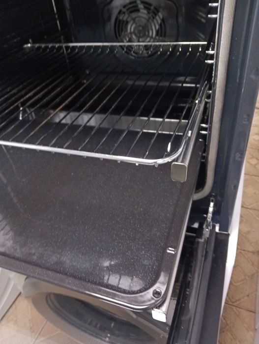 Като нова иноксова фурна за вграждане АЕГ Aeg  2 години Гаранция!