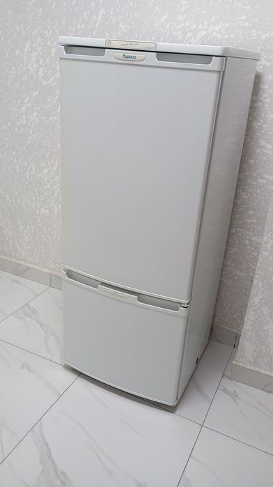 Холодильник Бирюса