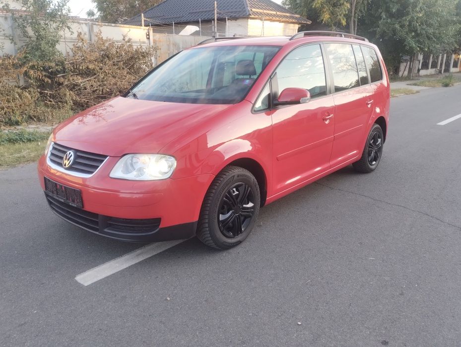 Volkswagen Touran   1.6 Mpi 102 cp  recent adus