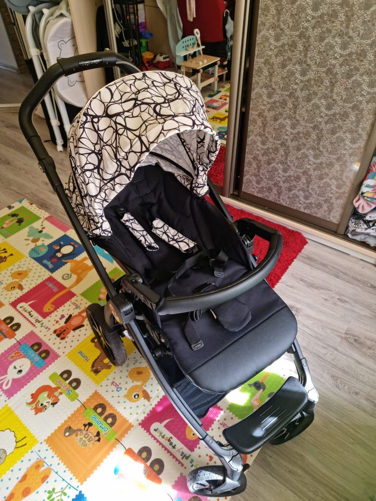 Carut Peg Perego graphic gold 2021