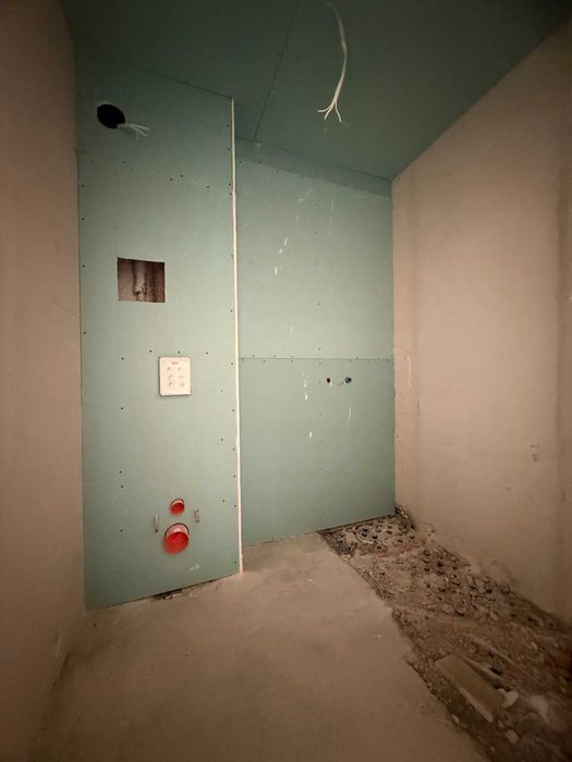 Продава се Тристаен апартамент в София, Кръстова вада - 105 кв.м за 2191 €/кв.м - Снимка #3