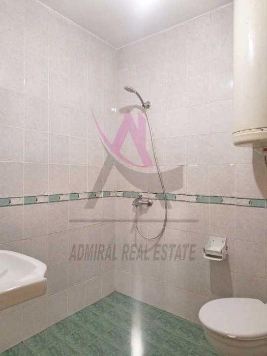 Дава се под наем Двустаен апартамент в Варна, Колхозен пазар - 65 кв.м за 398.82 € - Снимка #3