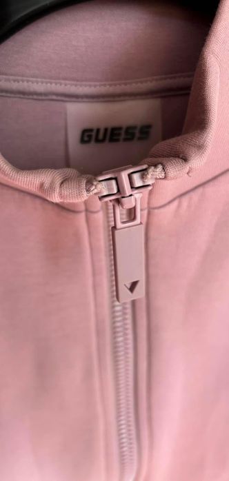 Суитшърт на Guess