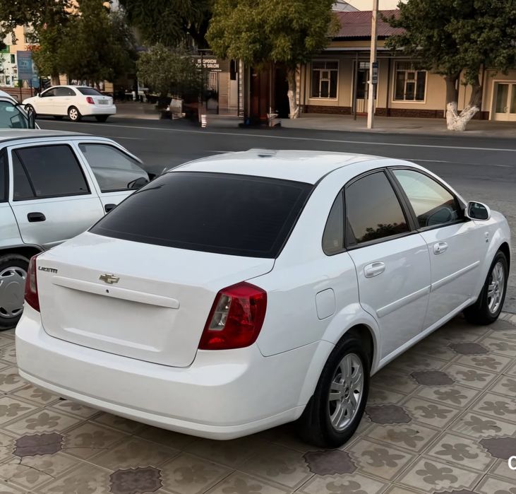 Suhoy arenda Chevrolet Lacetti 2013, Metan/Benzin (Samarqand) 150 ming