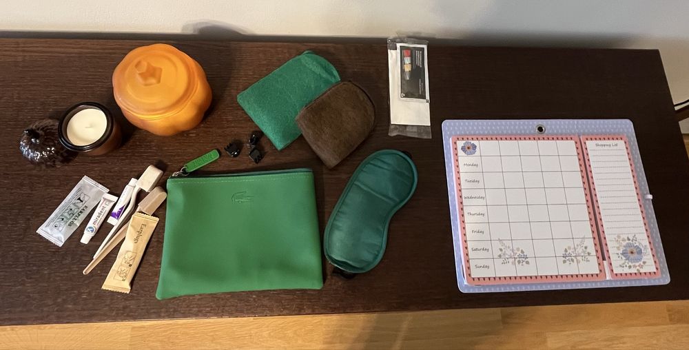 Подарявам разни неща