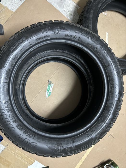 Roti Anvelope de iarna  : 235/55/19