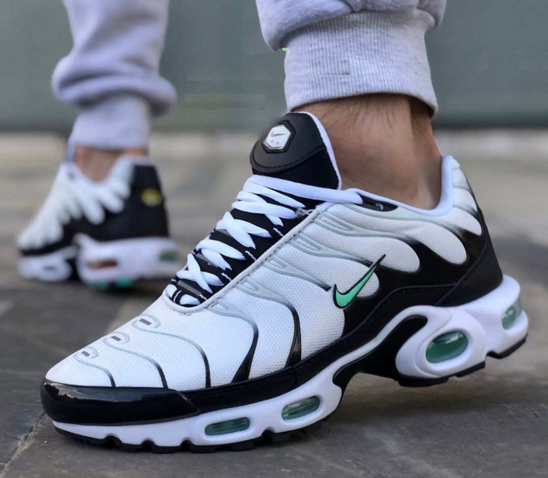 Nike Air Max TN – Мъжки маратонки в черно и бяло