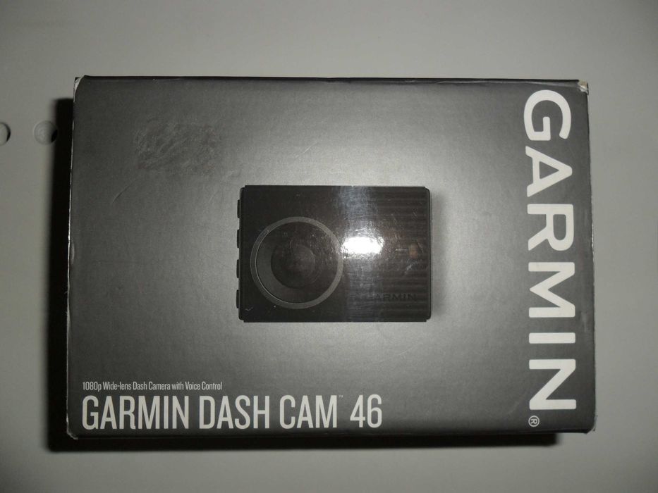 Продавам Garmin Dash Cam™ 46 .