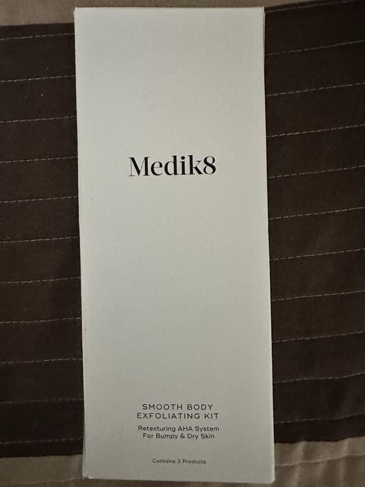Medik8 Smooth Body Exfoliating Kit