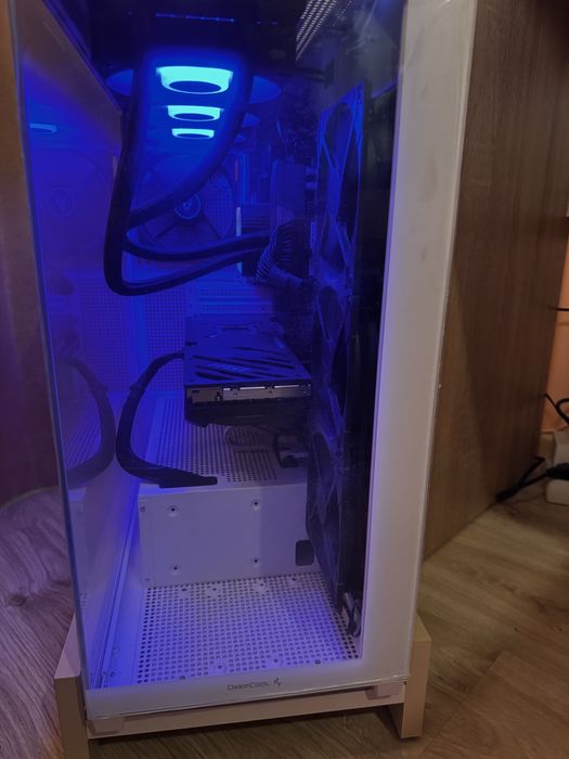 Гейминг Компютър - Nvidia Rrtx 4070 super TI 16 gb