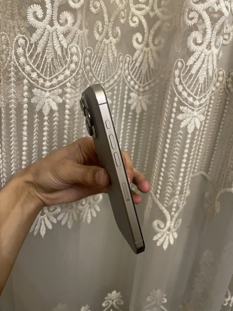Iphone 15 pro 89% yomks SIM