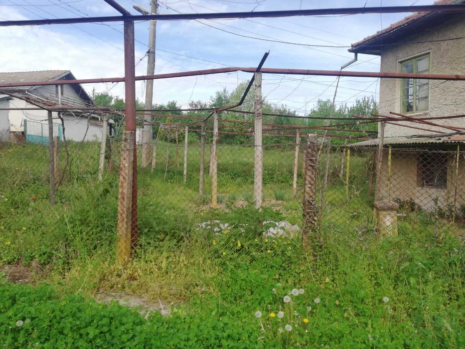 Продава се Къща в с. Сливовица, Област Велико Търново - 100 кв.м за 153 €/кв.м - Снимка #1