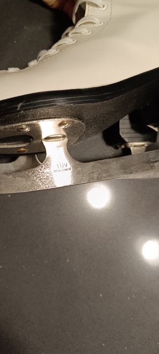 Дамски/детски н35 кънки за лед