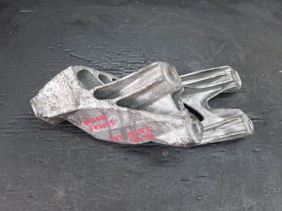 suport motor 2.0 tdi cgl  audi a4 b8 8k q5 a6 4g  8k0199307be