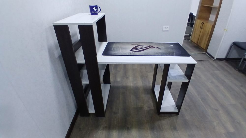 Stol ofis va uy uchun