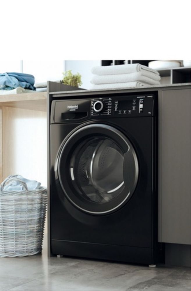 Hotpoint Ariston 9kg  masina de spalat rufe