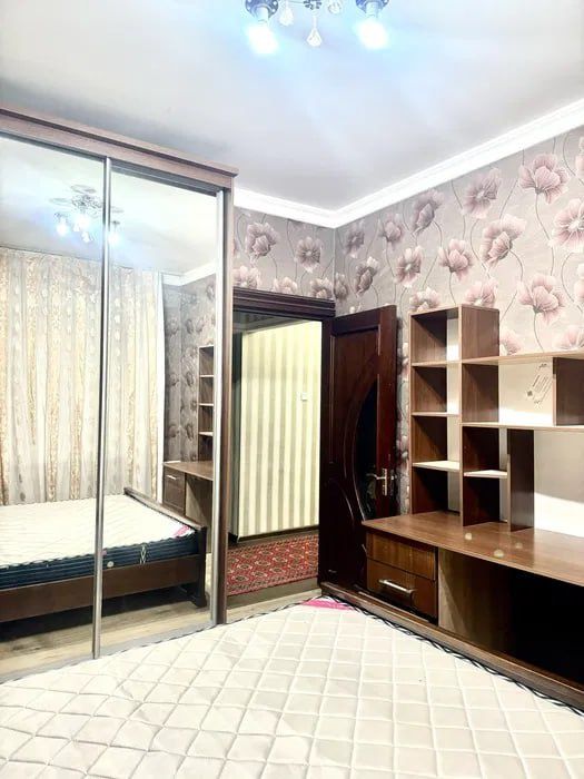 Golden Laif Sergeli metro yaqnida arenda