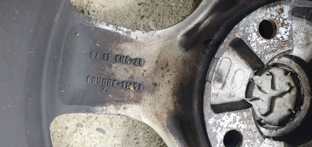 Vand jante aliaj Peugeot 307 R15