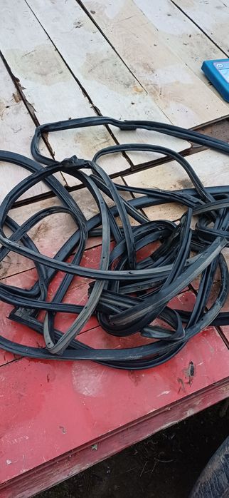 Резинки уплотнительные крузак 200