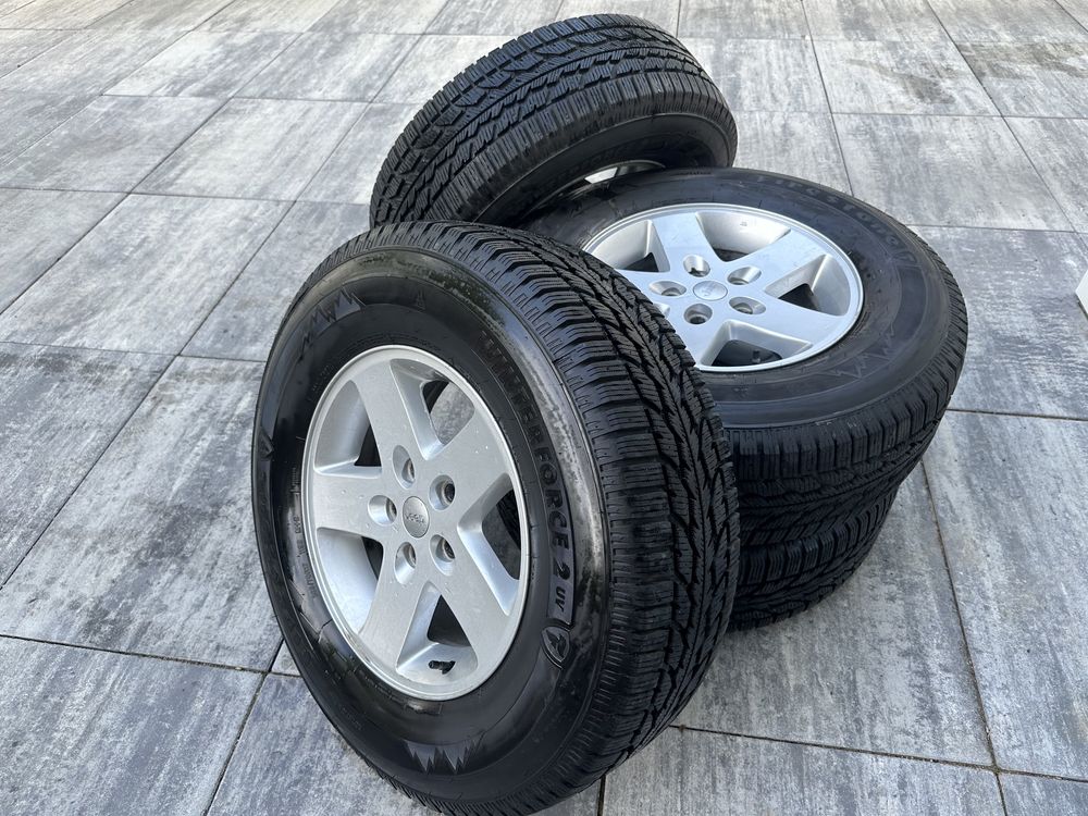 Jante wrangler 5x127 - 265 70 17 Firestone - Iarna