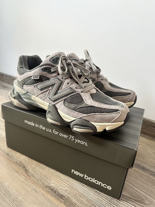 New Balance 9060