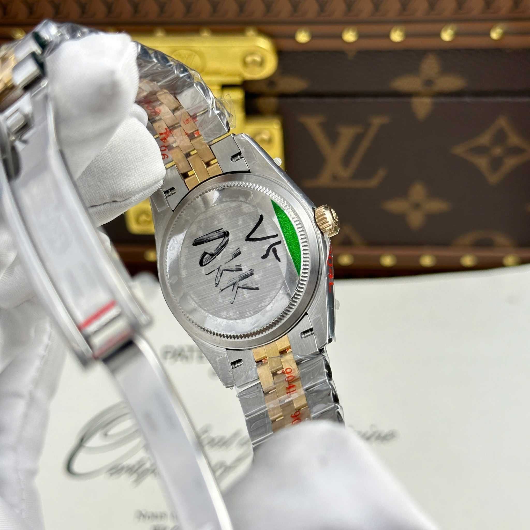 rolex datejust 36mm двуцветен 3235
