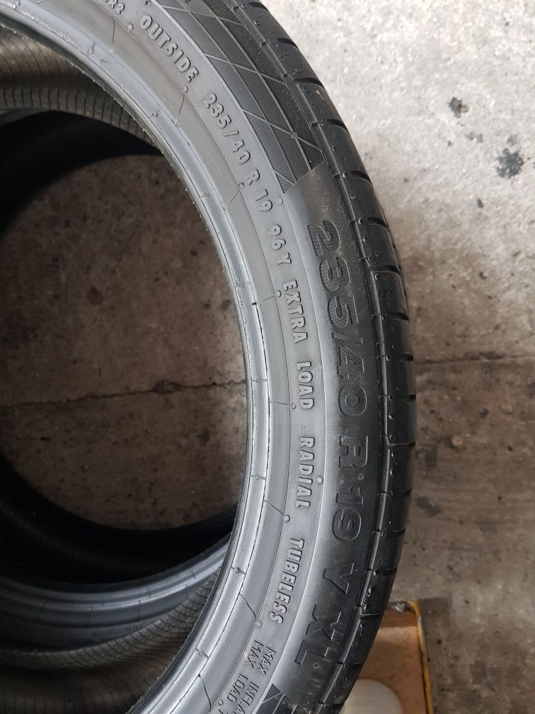 Continental 235/40 R19 96Y vară