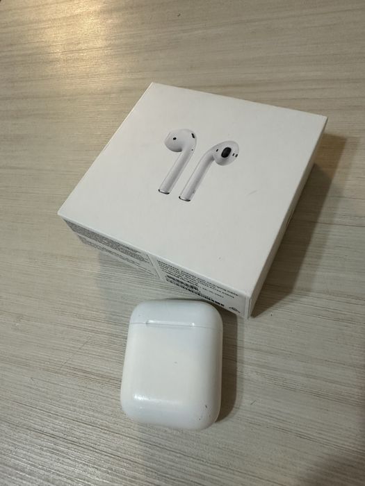 AirPods 1 на запчасти