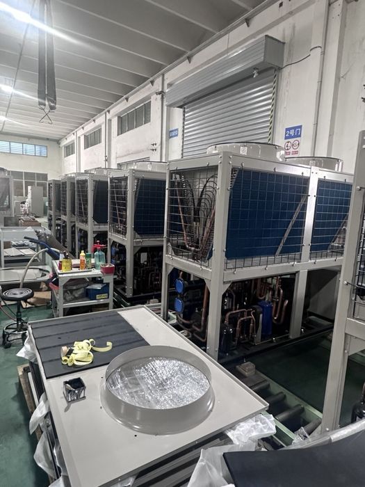 Продажа Чиллеров Qx=130 кВт, Qт=140 кВт в наличии, новый