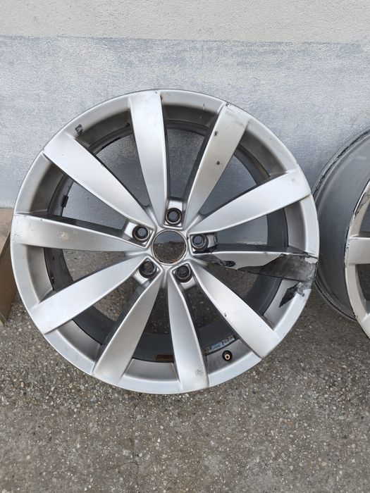 Set Jante Vw Passat CC R19