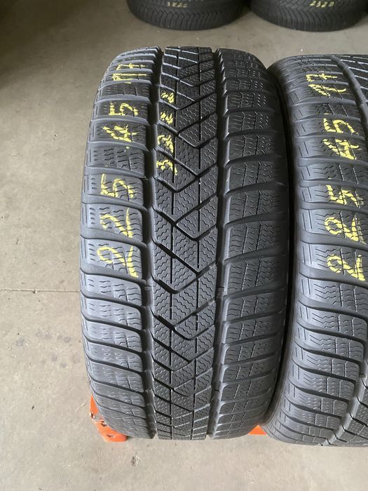 Anvelope iarna 225/45/17 Pirelli Sottozero 3 225 45 17 R17